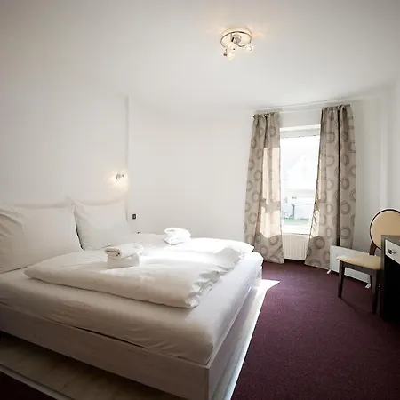 Dependance Patriot Trnava Guest house 3*