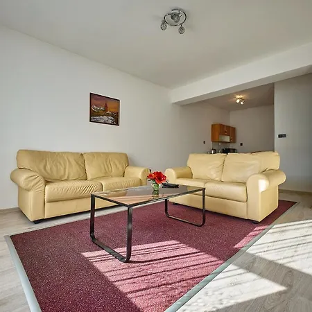Dependance Patriot Trnava 3*