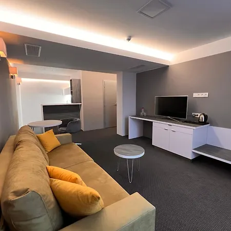 Dependance Patriot Trnava Guest house
