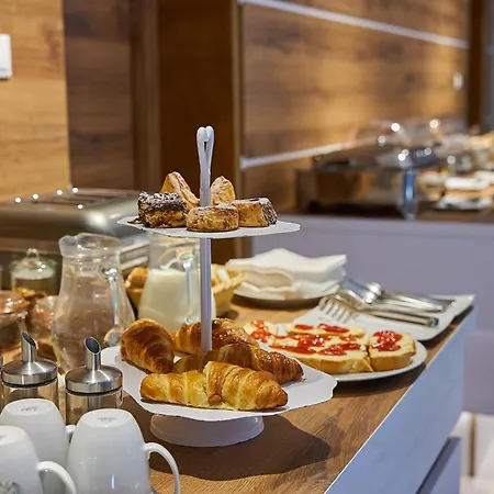 Гостевой дом Hotel Garni Patriot 3*