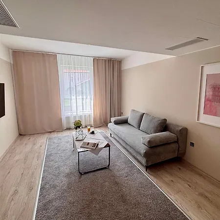 Hotel Garni Patriot 3*