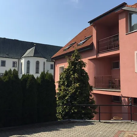 Dependance Patriot Trnava Guest house